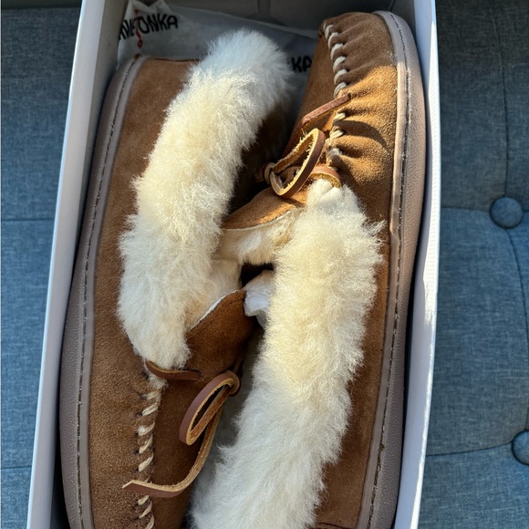Alpine Sheepskin Moc Golden Tan - Picture 5 of 7